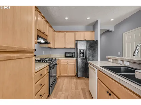 1093 SE Wenlock Avenue Hillsboro OR 97123