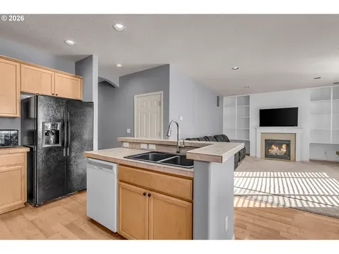 1093 SE Wenlock Avenue Hillsboro OR 97123