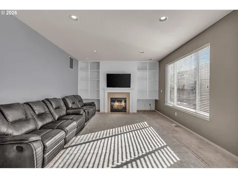 1093 SE Wenlock Avenue Hillsboro OR 97123