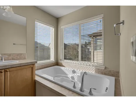 1093 SE Wenlock Avenue Hillsboro OR 97123