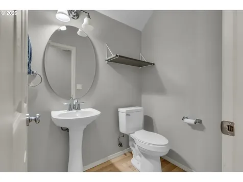 1093 SE Wenlock Avenue Hillsboro OR 97123