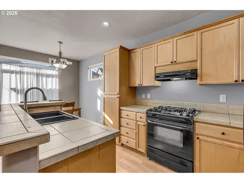 1093 SE Wenlock Avenue Hillsboro OR 97123