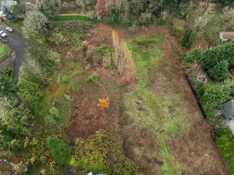 9833 SE 17th Avenue Milwaukie OR 97222
