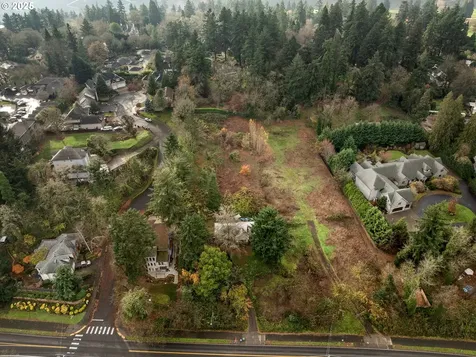 9833 SE 17th Avenue Milwaukie OR 97222