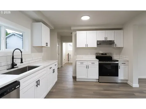 403 NW Roselawn Street Stevenson WA 98648
