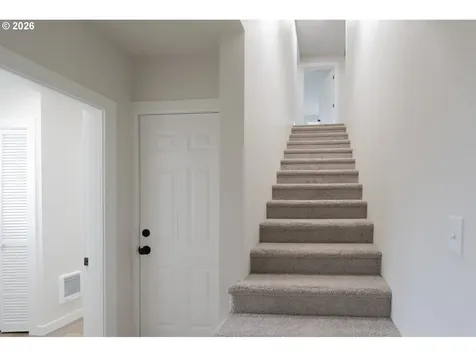 403 NW Roselawn Street Stevenson WA 98648