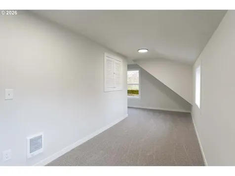 403 NW Roselawn Street Stevenson WA 98648