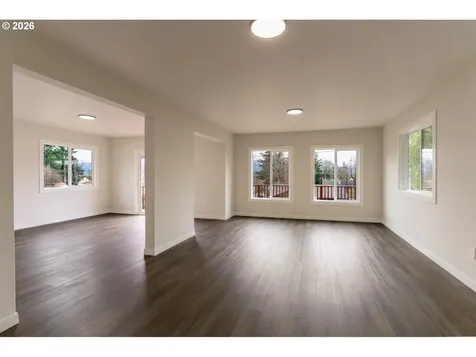 403 NW Roselawn Street Stevenson WA 98648