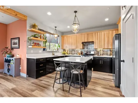 1885 N 23rd Street Washougal WA 98671