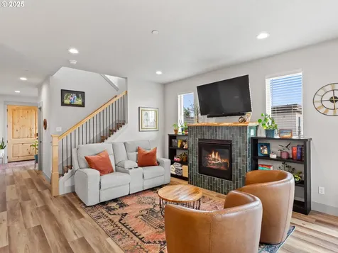 1885 N 23rd Street Washougal WA 98671