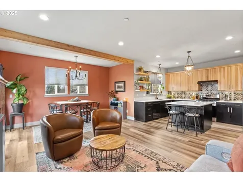 1885 N 23rd Street Washougal WA 98671