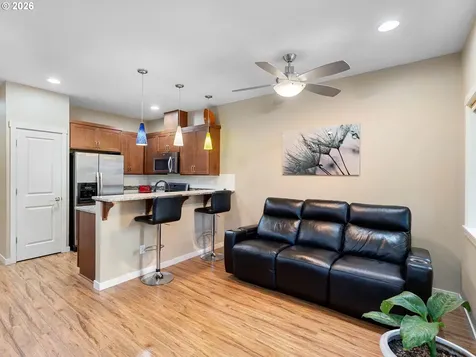 11352 SW Hallmark Terrace Tigard OR 97223