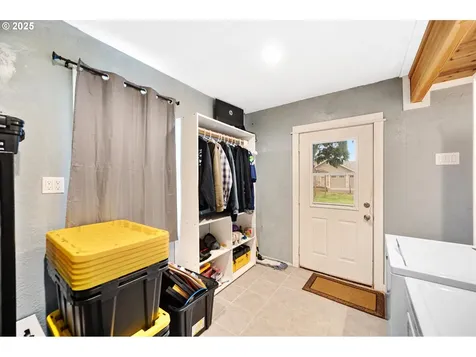 352 NE Polk Station Road Dallas OR 97338