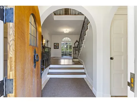 1905 S Greenwood Road Portland OR 97219