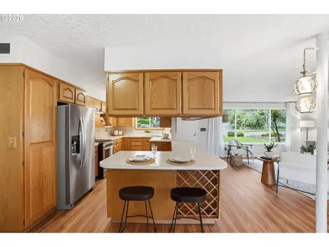 1325 NW 9th Street Gresham OR 97030