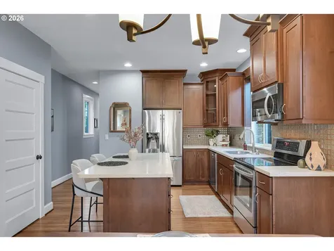 4214 NE 81st Avenue Portland OR 97218