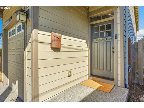 4214 NE 81st Avenue Portland OR 97218