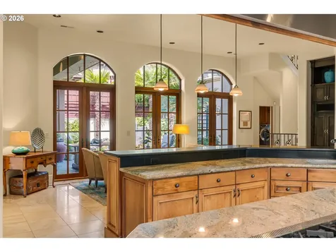 811 NE Brennan Lane Hillsboro OR 97124