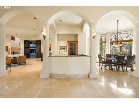 811 NE Brennan Lane Hillsboro OR 97124