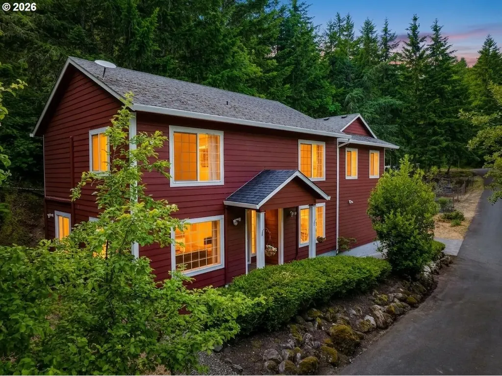 667 Kamapheema Place Eugene OR 97405