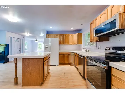 667 Kamapheema Place Eugene OR 97405