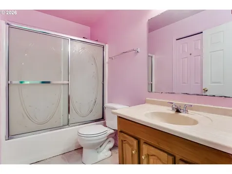667 Kamapheema Place Eugene OR 97405