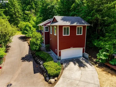 667 Kamapheema Place Eugene OR 97405
