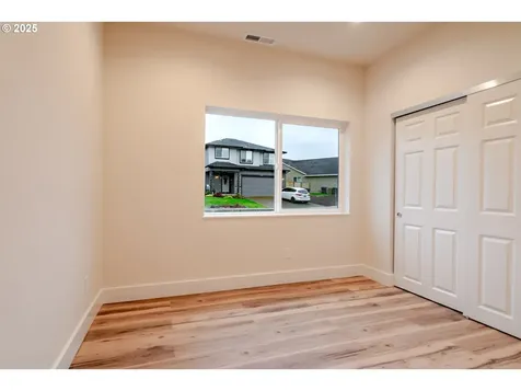 1423 45th Avenue Sweet Home OR 97386