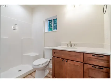 1423 45th Avenue Sweet Home OR 97386