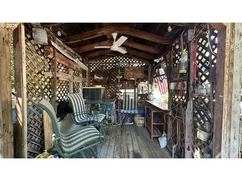 910 Willow Street Spray OR 97874