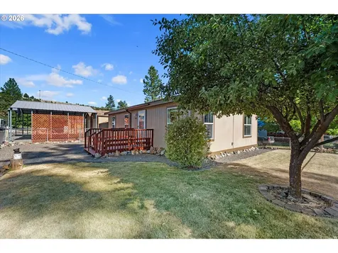261 1st Street Prairie City OR 97869