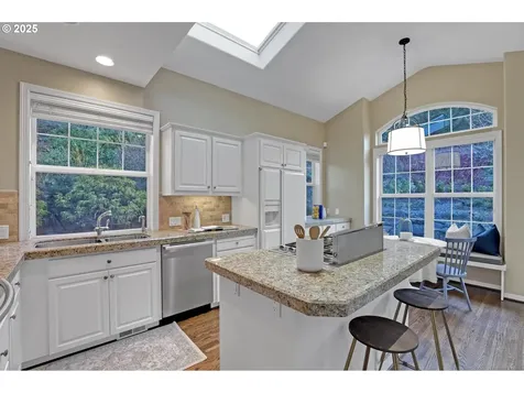 3684 NW 124th Place Portland OR 97229