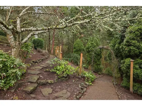3684 NW 124th Place Portland OR 97229
