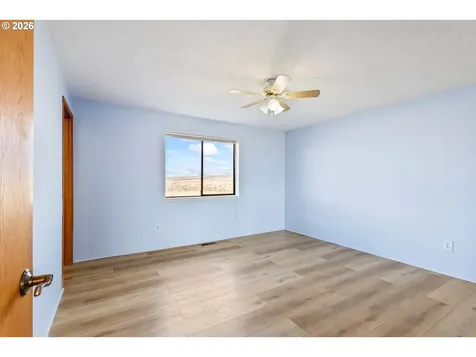 896 SE Dover Lane Madras OR 97741