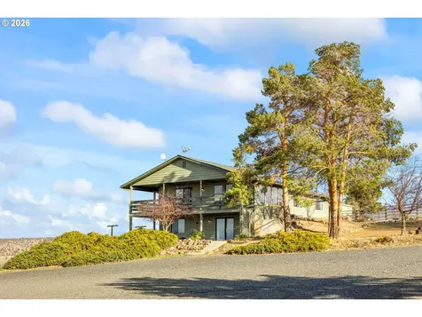 896 SE Dover Lane Madras OR 97741