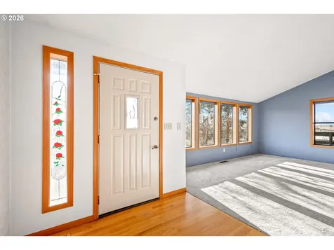 896 SE Dover Lane Madras OR 97741