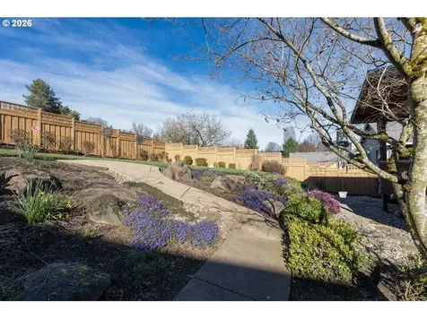 1038 SW Arrowhead Place Dundee OR 97115