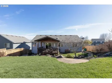 1038 SW Arrowhead Place Dundee OR 97115