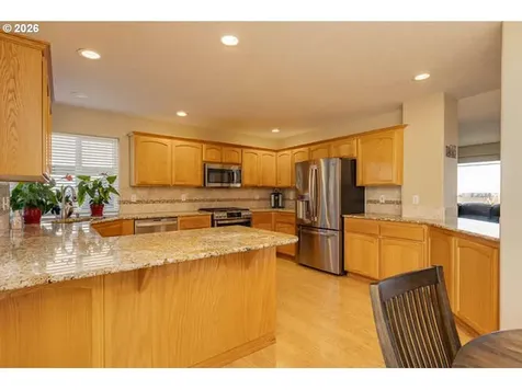 1038 SW Arrowhead Place Dundee OR 97115