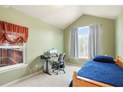 3279 NE Jonahs Court Bend OR 97701