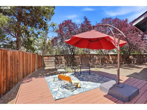 3279 NE Jonahs Court Bend OR 97701