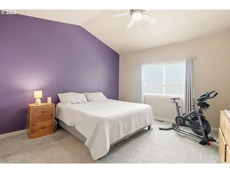 3279 NE Jonahs Court Bend OR 97701