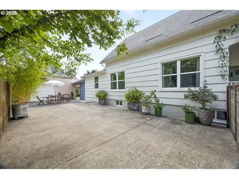 7464 N Olin Avenue Portland OR 97203