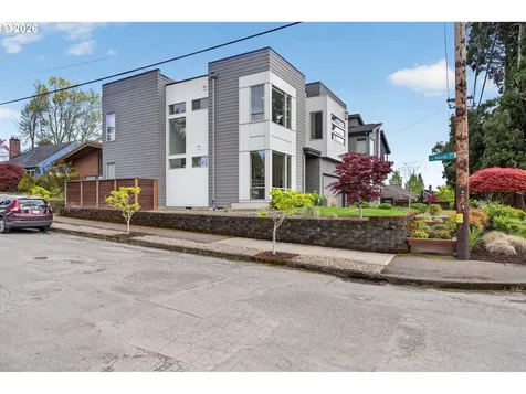 7110 SE 42nd Avenue Portland OR 97206