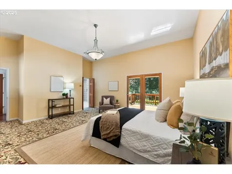 21825 S Lewellen Road Beavercreek OR 97004