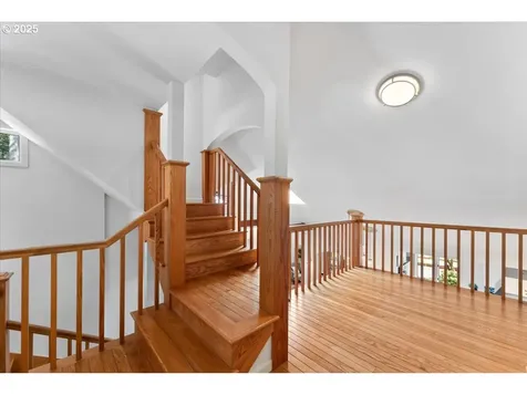 21825 S Lewellen Road Beavercreek OR 97004