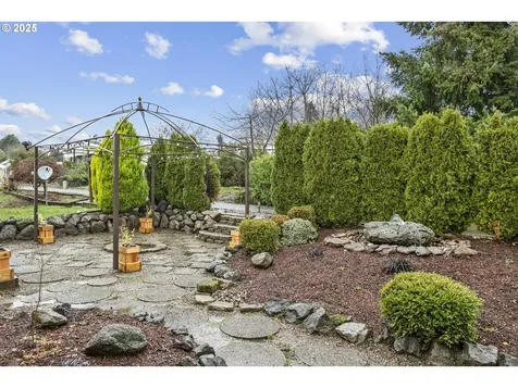 17041 SW Eldorado Drive Portland OR 97224
