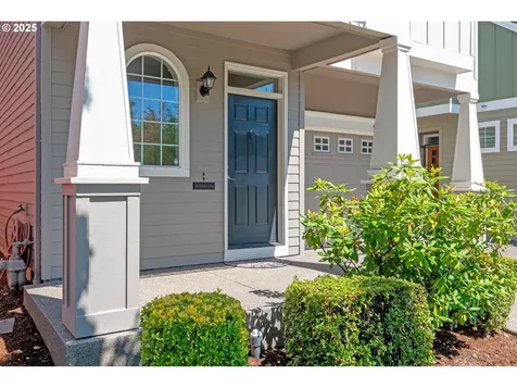 995 SE Albertine Street Hillsboro OR 97123