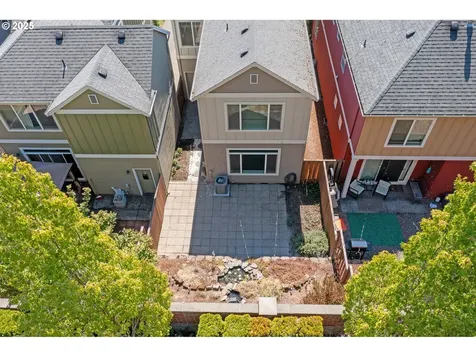 995 SE Albertine Street Hillsboro OR 97123