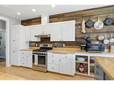 2910 River Road Eugene OR 97404